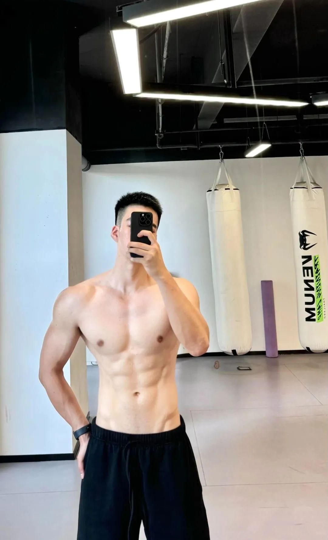 182cm 浙江冷白皮薄肌帅哥！腰身比例绝了！