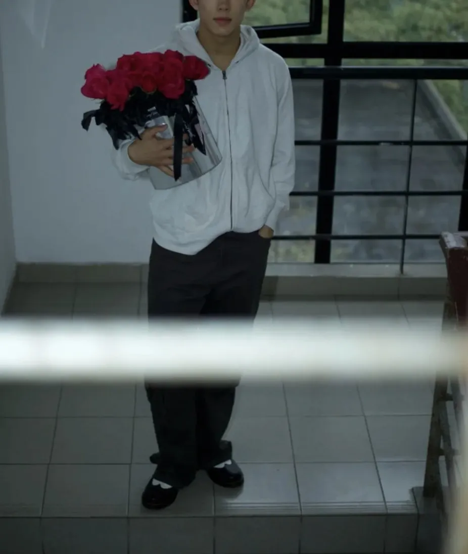 191CM 黑皮体育生长腿弟弟，不错哦