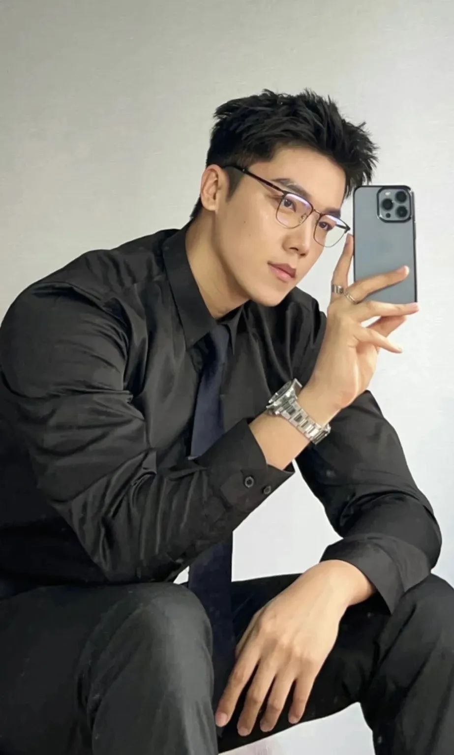 186CM 体育老师穿正装让人太心动！长的太帅了！