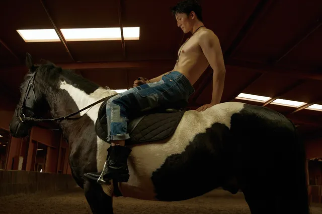 八块腹肌被拍成啤酒肚,《永夜星河》男二号差点就被网友骂惨了! 八块腹肌被拍成啤酒肚,《永夜星河》男二号差点就被网友骂惨了!