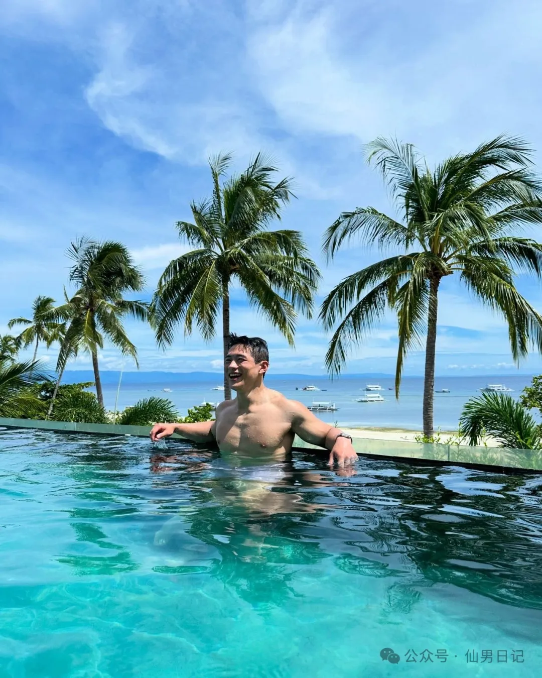 综艺健身教练爆红！网友在线表白：这口天菜我先吃……