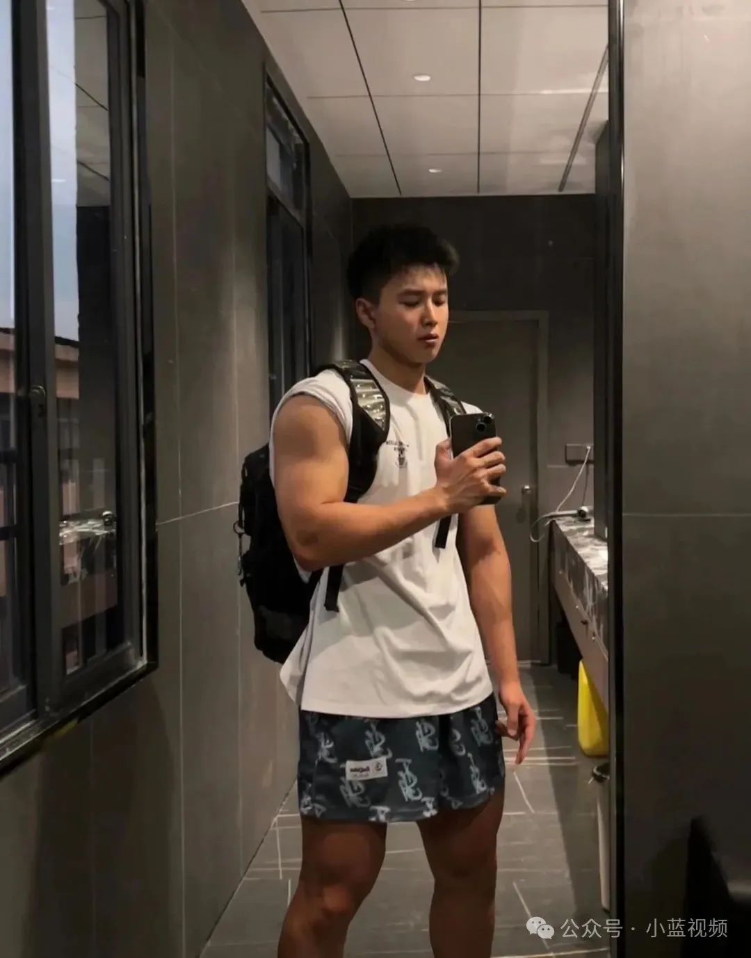 188cm 痞帅黑皮体育生又大又潮！