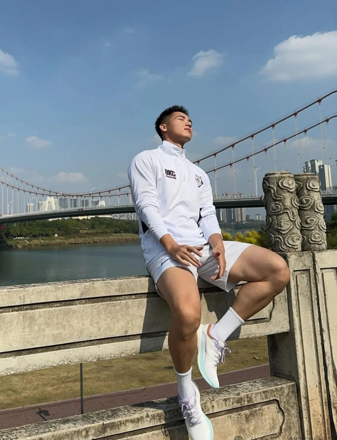 192cm 大长腿田径男神，让人恋爱的感觉！