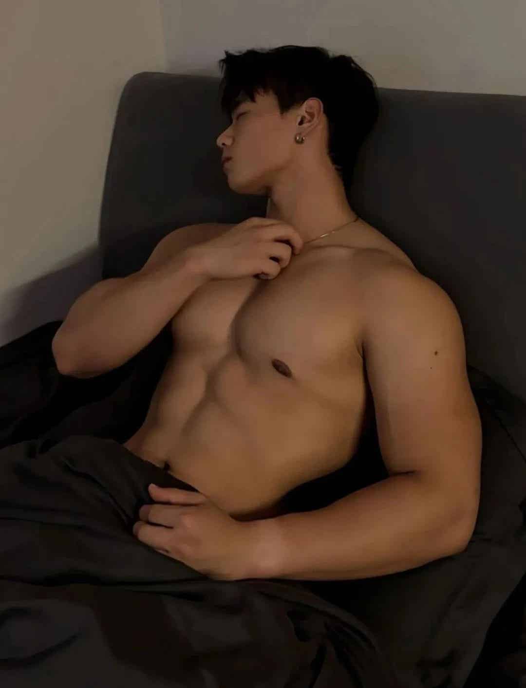 182cm 的粗大双开门帅男大直男！