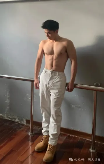 186CM 腹肌男大体育生