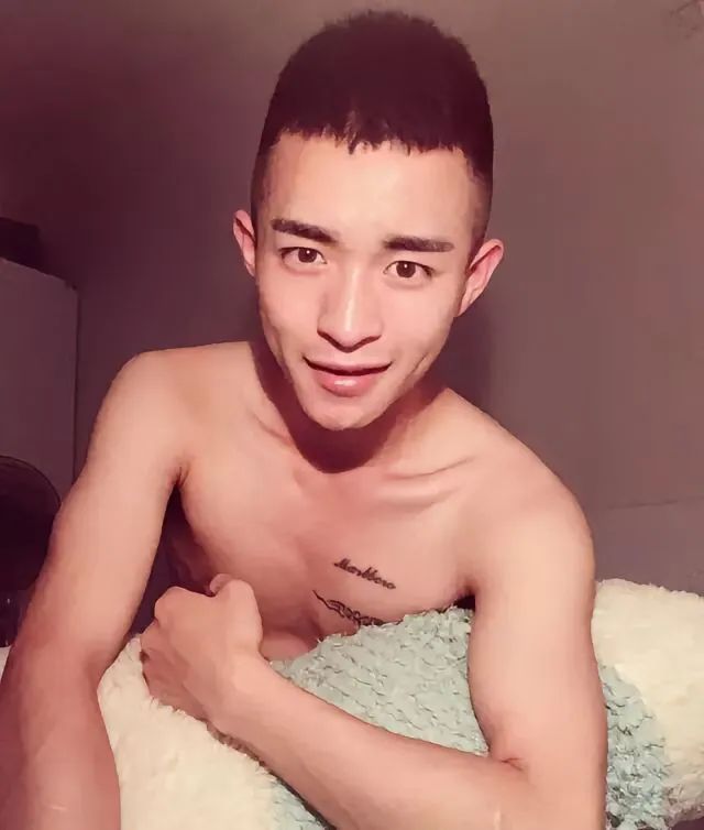 廖承宇还是这么帅，男人至死是少年！为什么这么多年了