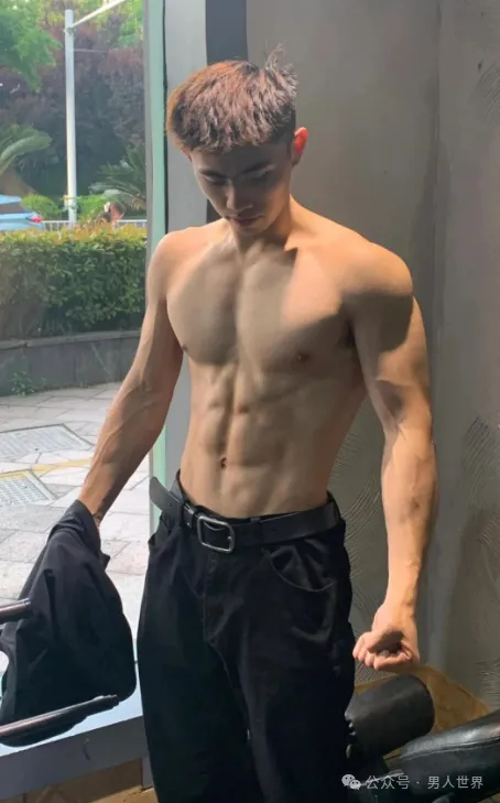 186CM 腹肌男大体育生