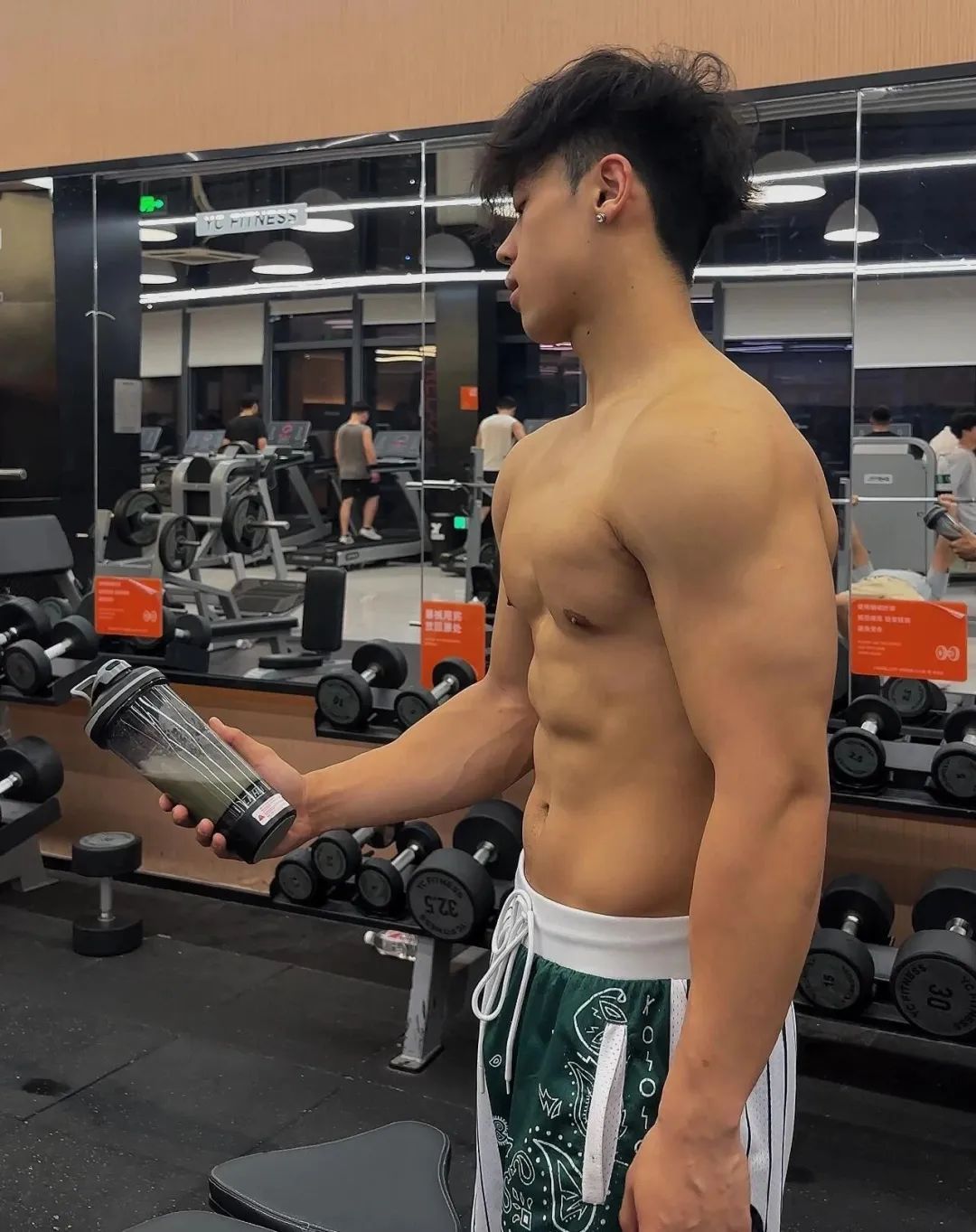 185CM 黑皮肌肉小哥激潮，行走的荷尔蒙！
