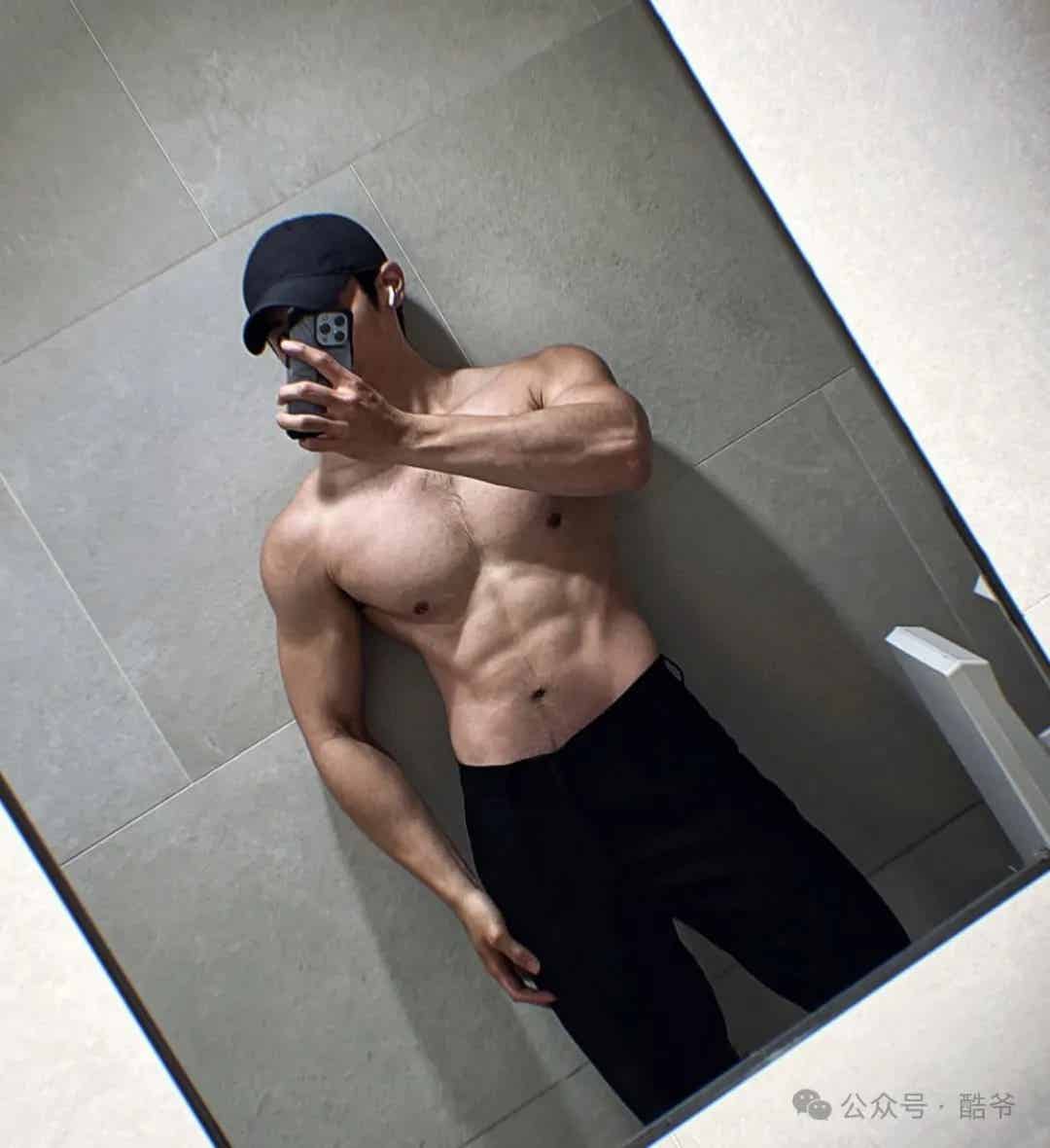 保健品店的外卖员与舞蹈小哥哥