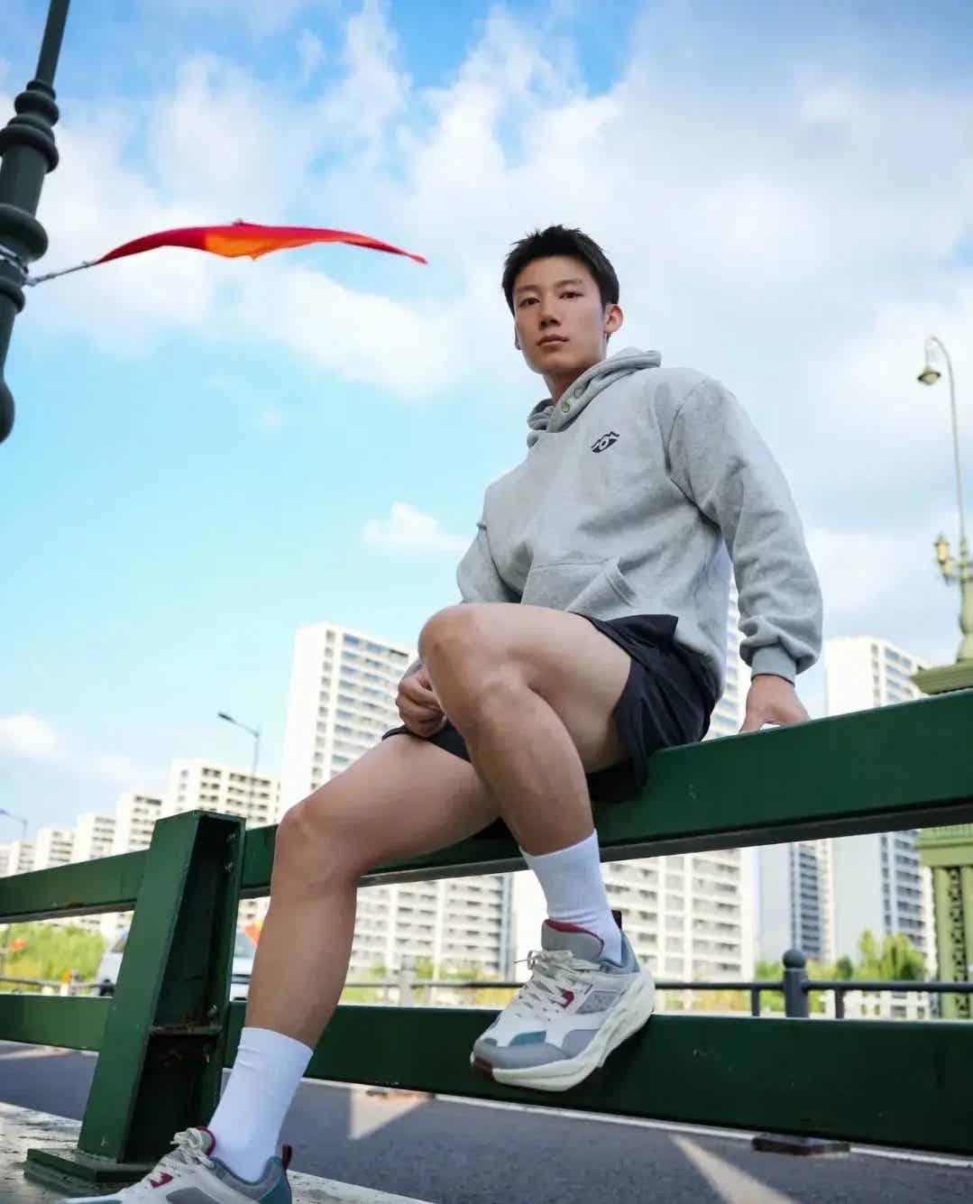 篮球体育生和你一起运动促动多巴胺! 篮球体育生和你一起运动促动多巴胺!