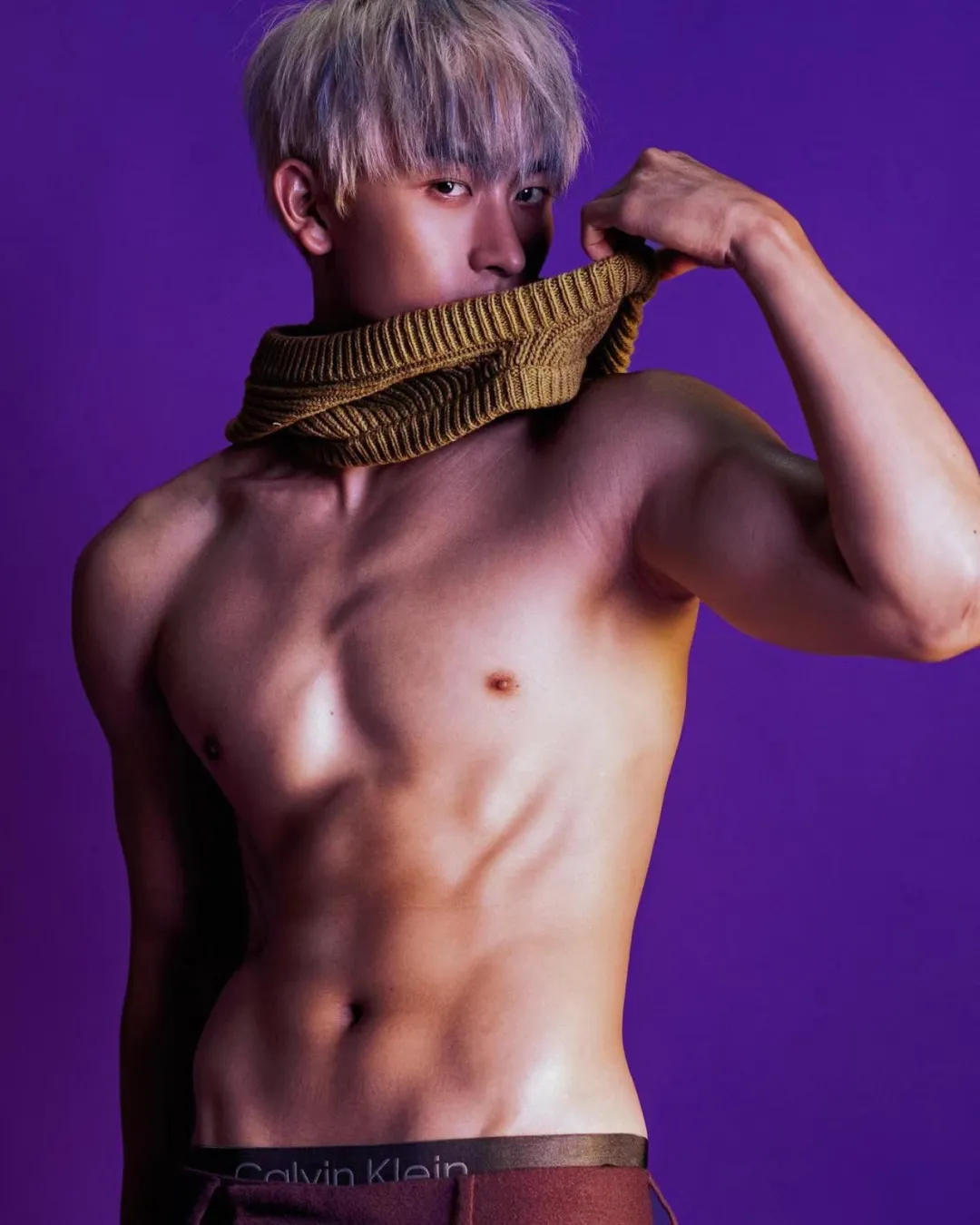 《晏人物》的内娱男演员，怎么也要下海了？