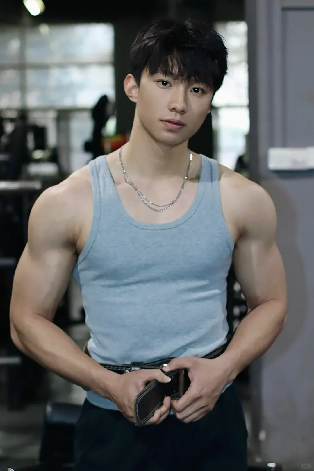 江西肌肉男大，阳光帅气