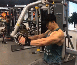 185CM 肌肉奶爸拍写真出圈，我真的超可以
