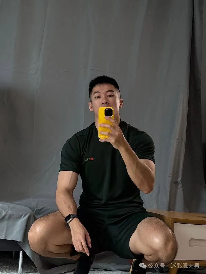 臭大力力新视频被翻出来啦。天呐让人不淡定了！！