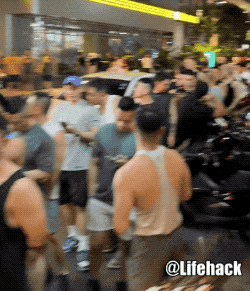 深圳肌肉 gogo 惊艳曼谷白趴，我真的超可以