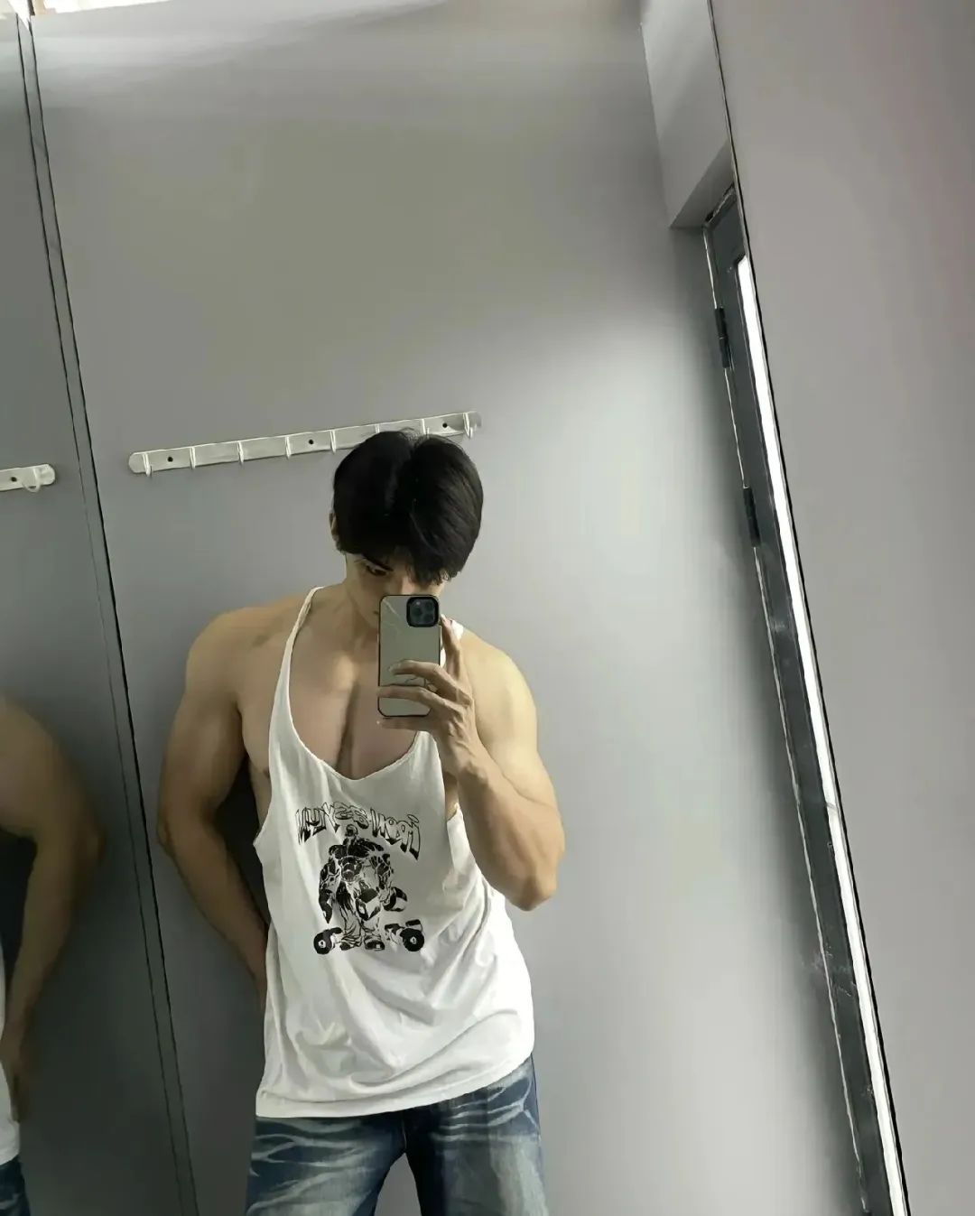 圣诞狂欢夜肌肉男神，撩人高手