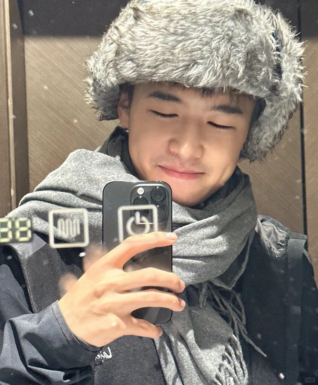 神似刘昊然的！少年感满满，却让代码多了点甜 | 网红帅哥