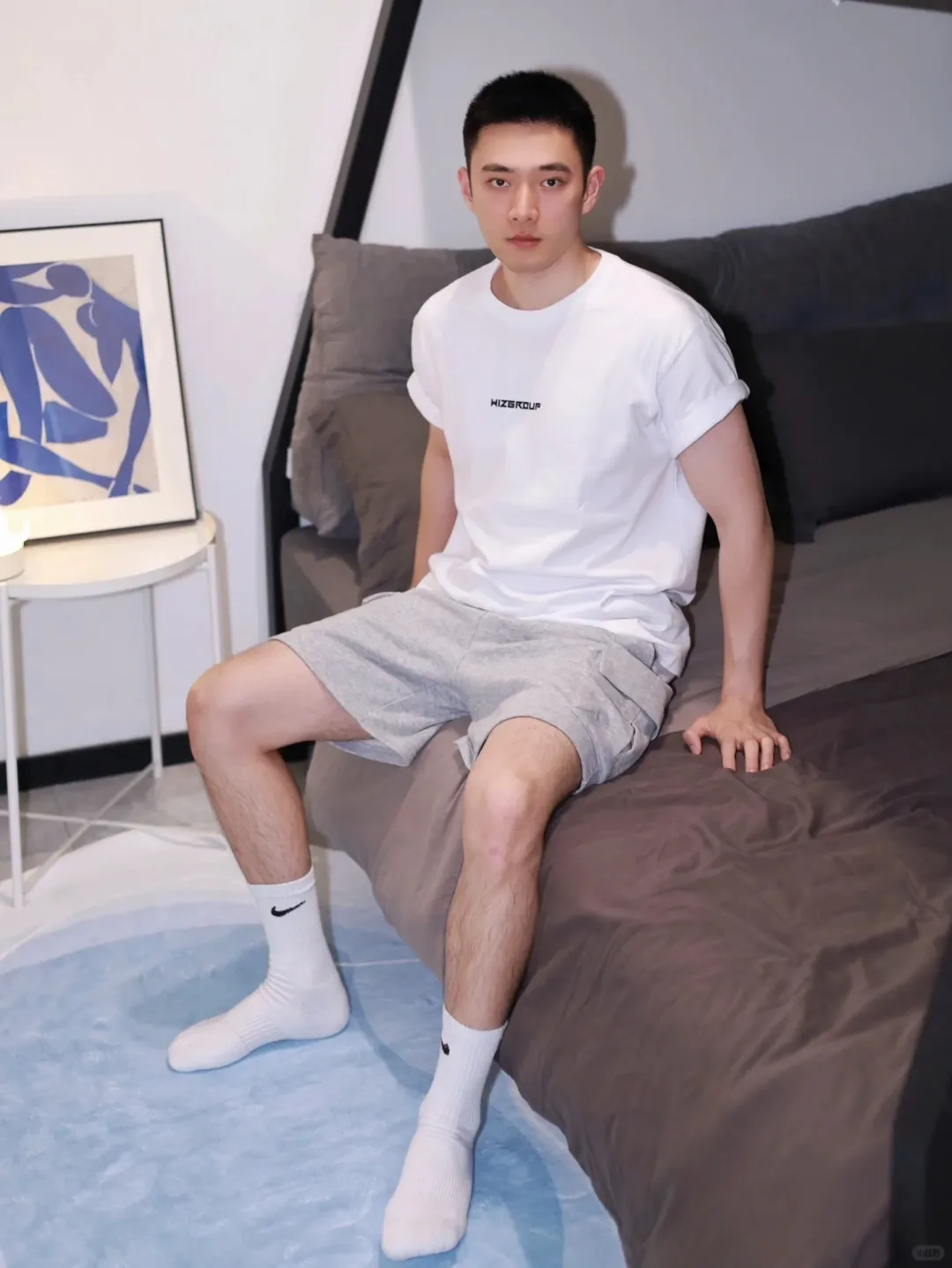 阳光正装小哥哥！腹肌有多惊艳