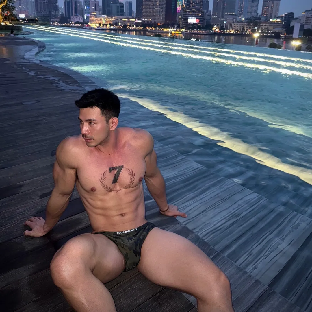 越南男模阮维海：从魅力男神到甜蜜日常，他的生活到底有多迷人？