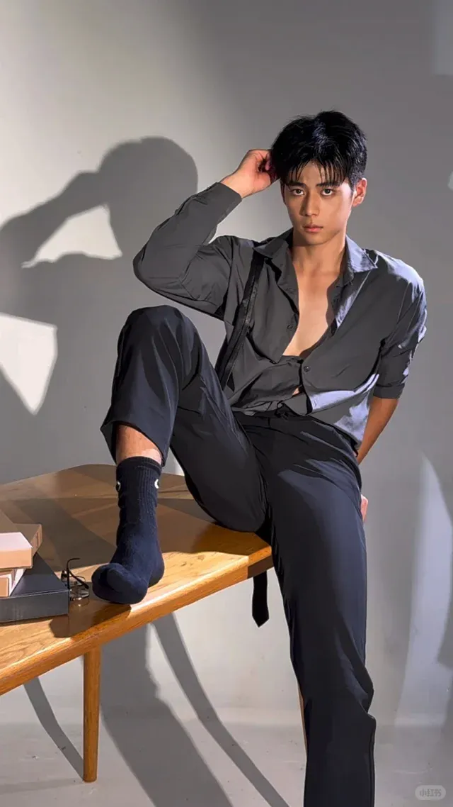 川味清秀小哥哥爆火！笑容治愈，22 岁的成都男娃有点甜！