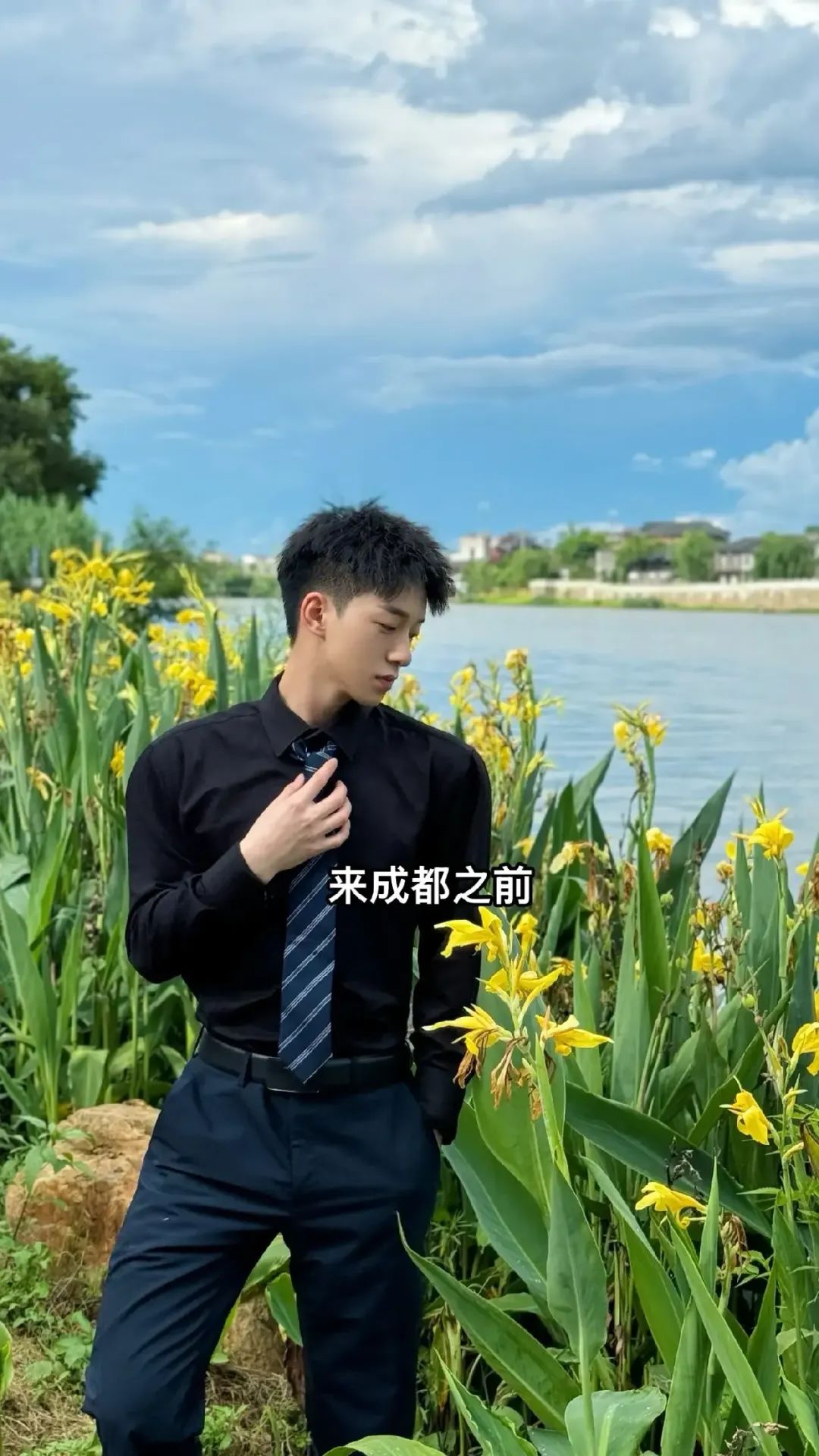 185+ 大长腿帅哥现身抖音，10W 粉丝直呼：我可以！