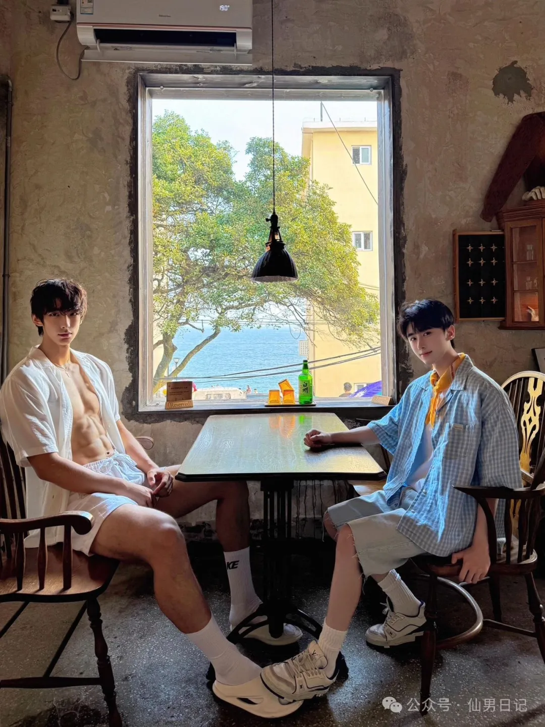 疯狂晒 199cm 体育生男友!网友求饶:不要秀恩爱了…… 疯狂晒 199cm 体育生男友!网友求饶:不要秀恩爱了……