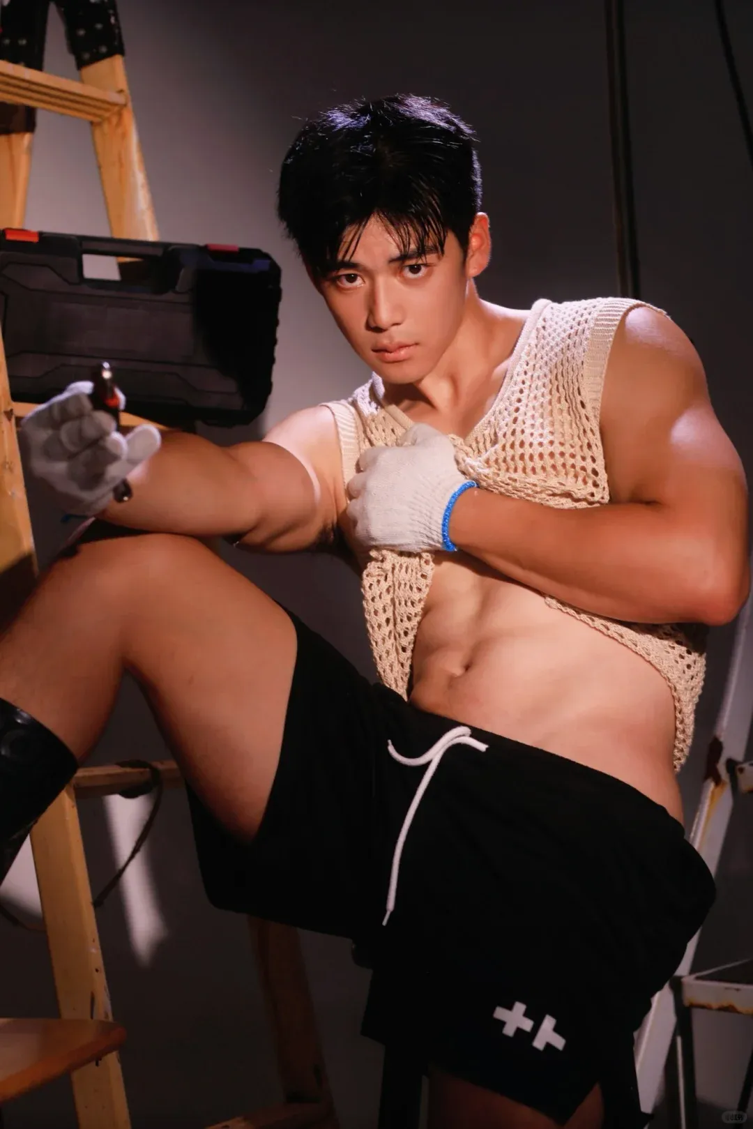 川味清秀小哥哥爆火！笑容治愈，22 岁的成都男娃有点甜！