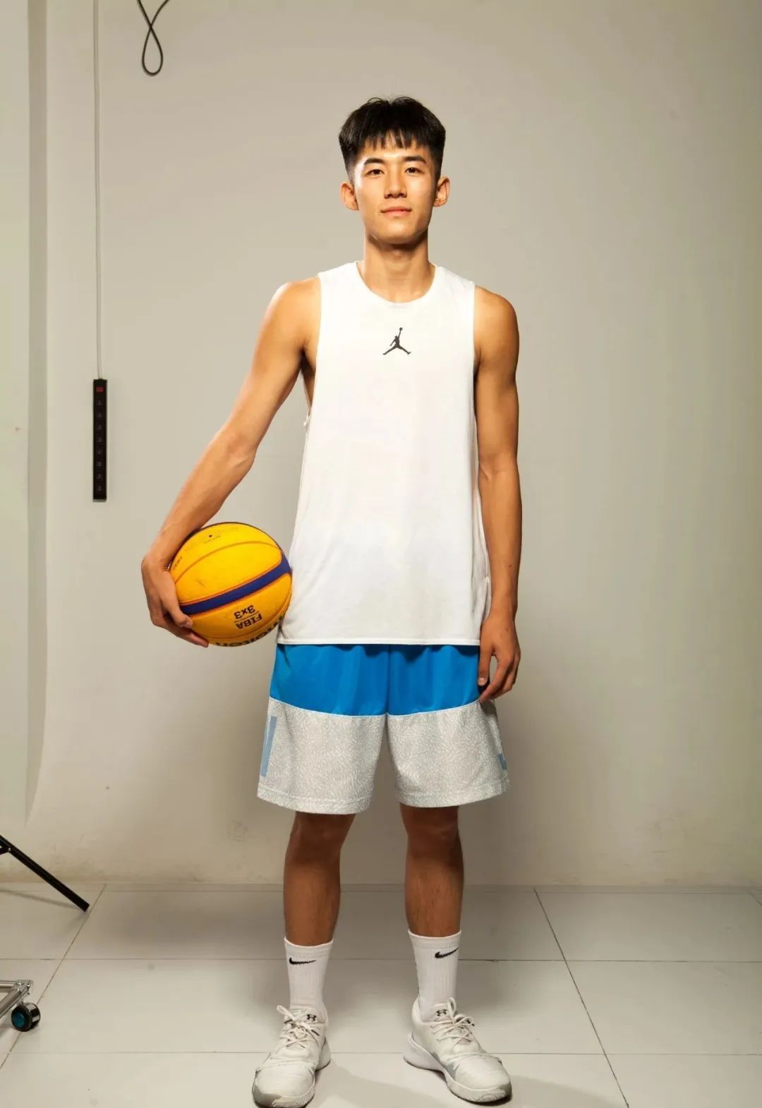 185CM 的山东篮球体育生男高太帅了！