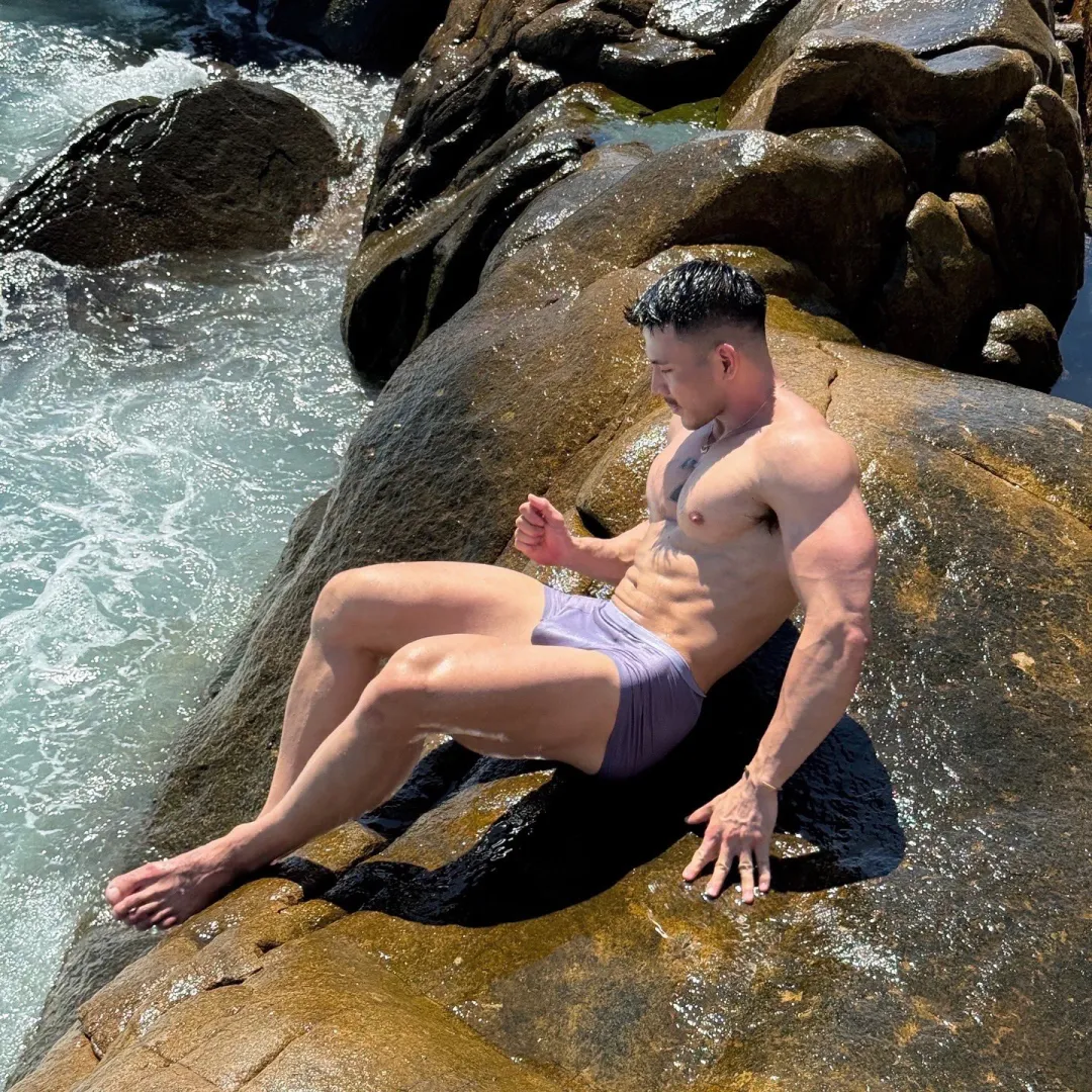 越南男模阮维海：从魅力男神到甜蜜日常，他的生活到底有多迷人？