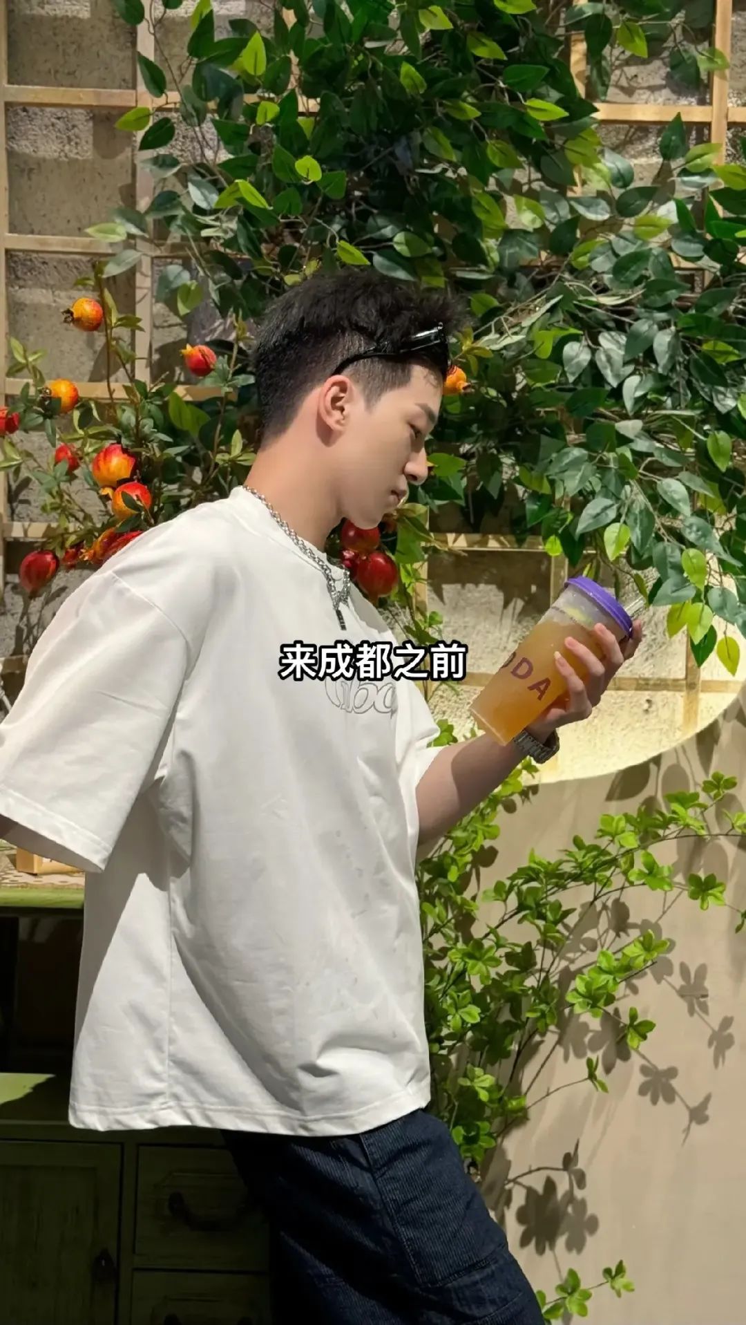 185+ 大长腿帅哥现身抖音，10W 粉丝直呼：我可以！