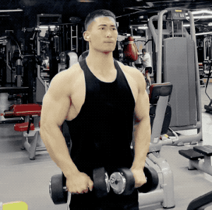 183CM 寸头医生脱掉正装白大褂，实力让网友尖叫！