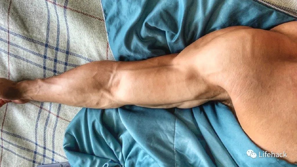 185CM 肌肉奶爸拍写真出圈，我真的超可以