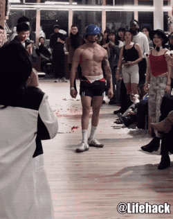 深圳肌肉 gogo 惊艳曼谷白趴，我真的超可以