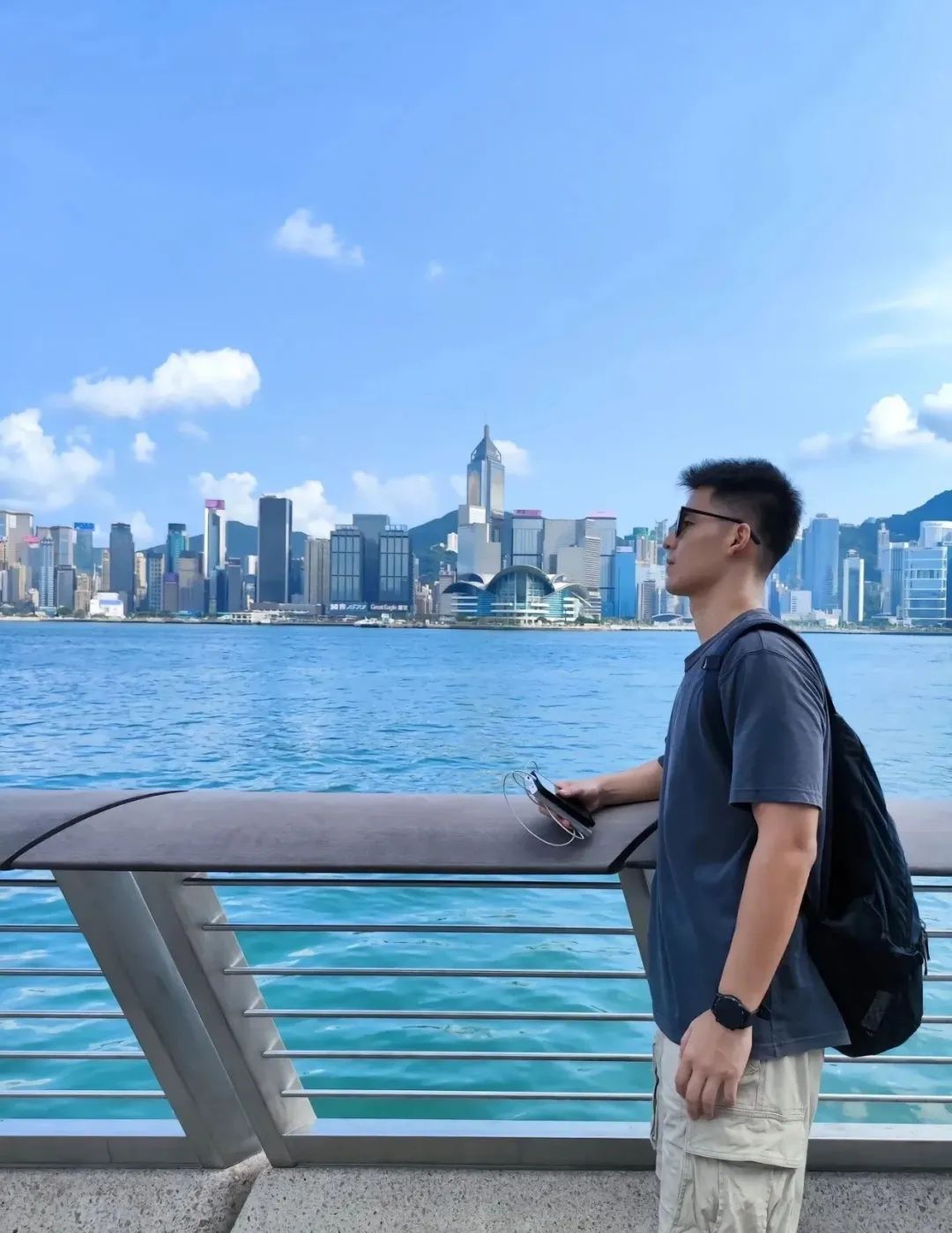 好帅的物理老师！！！
