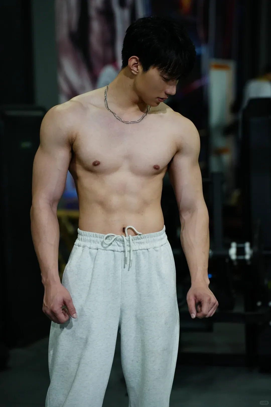 江西肌肉男大，阳光帅气