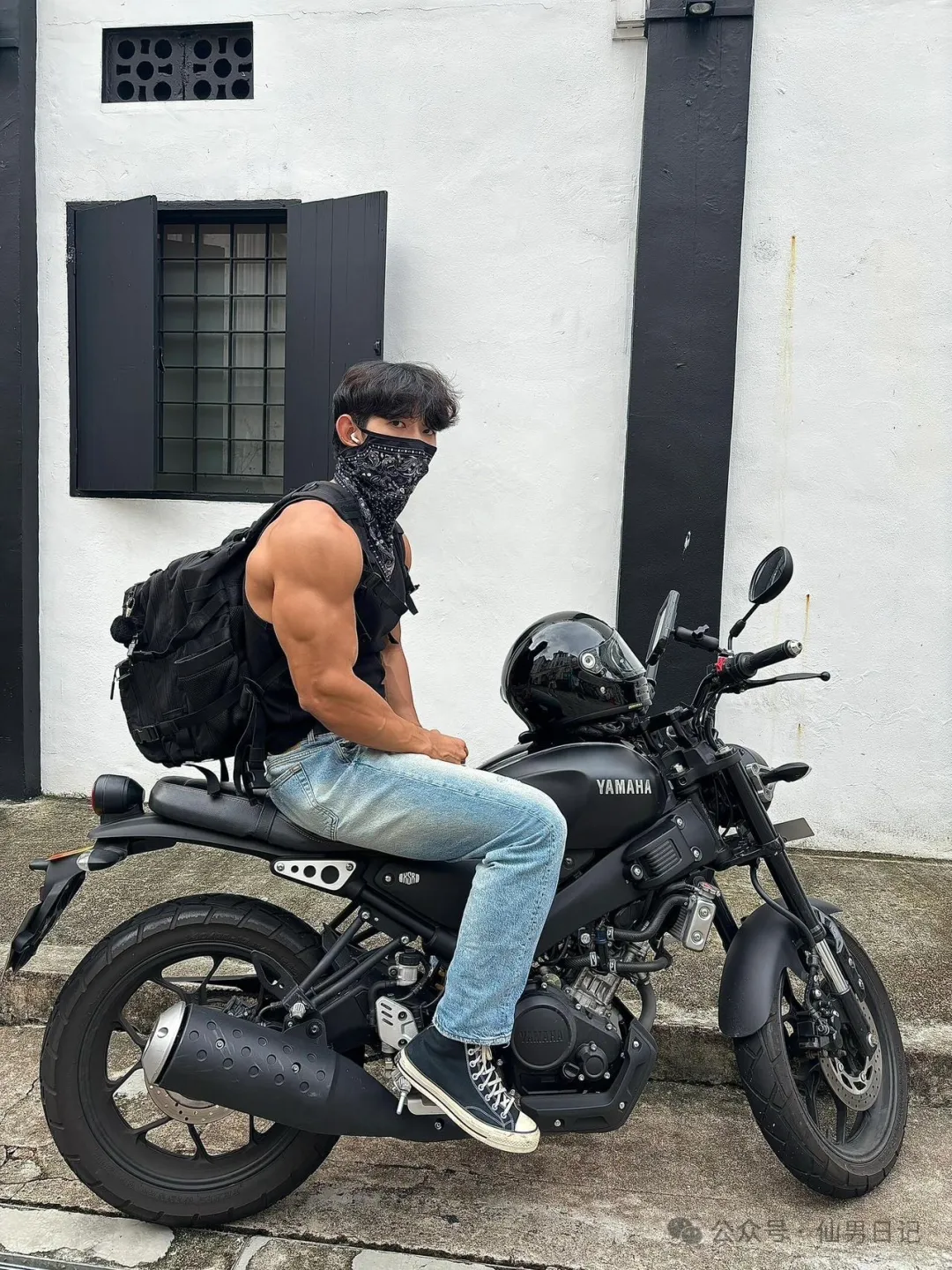 互联网码农的肌肉又油又硬！网友直呼：这身材根本不怕裁员啊……