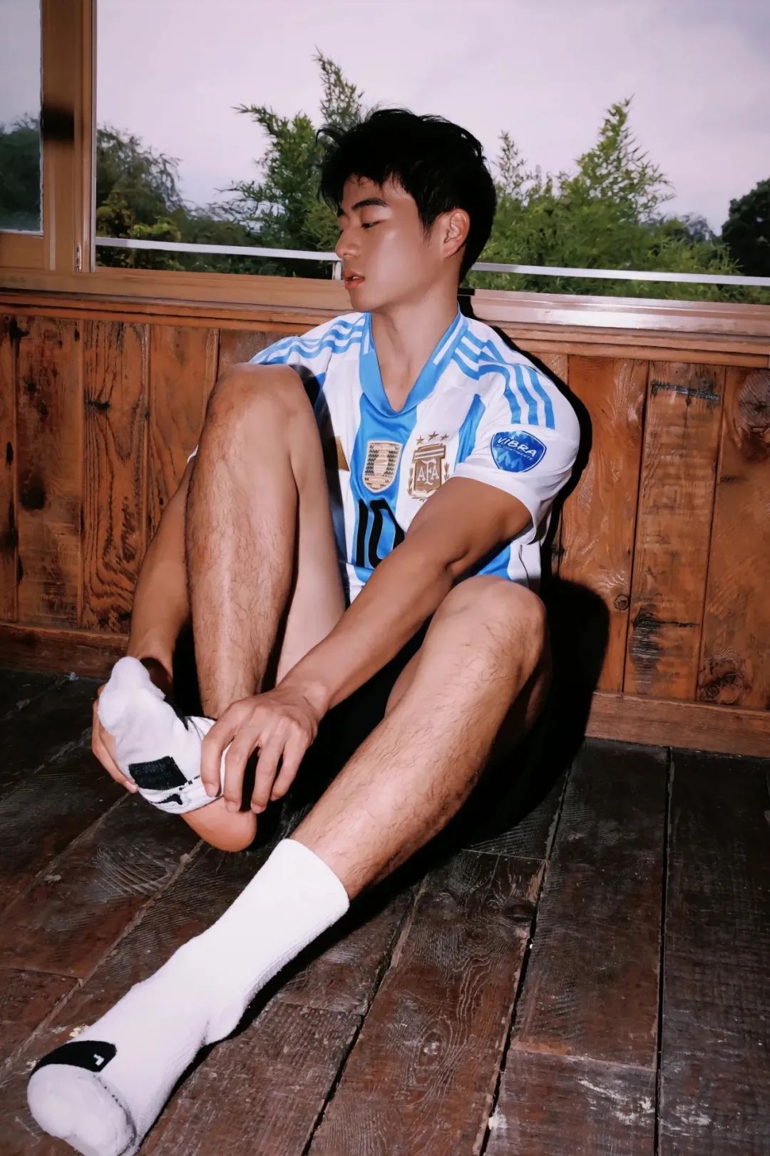 成都 22 岁足球体育生男大，这么可爱，谁看不迷糊？