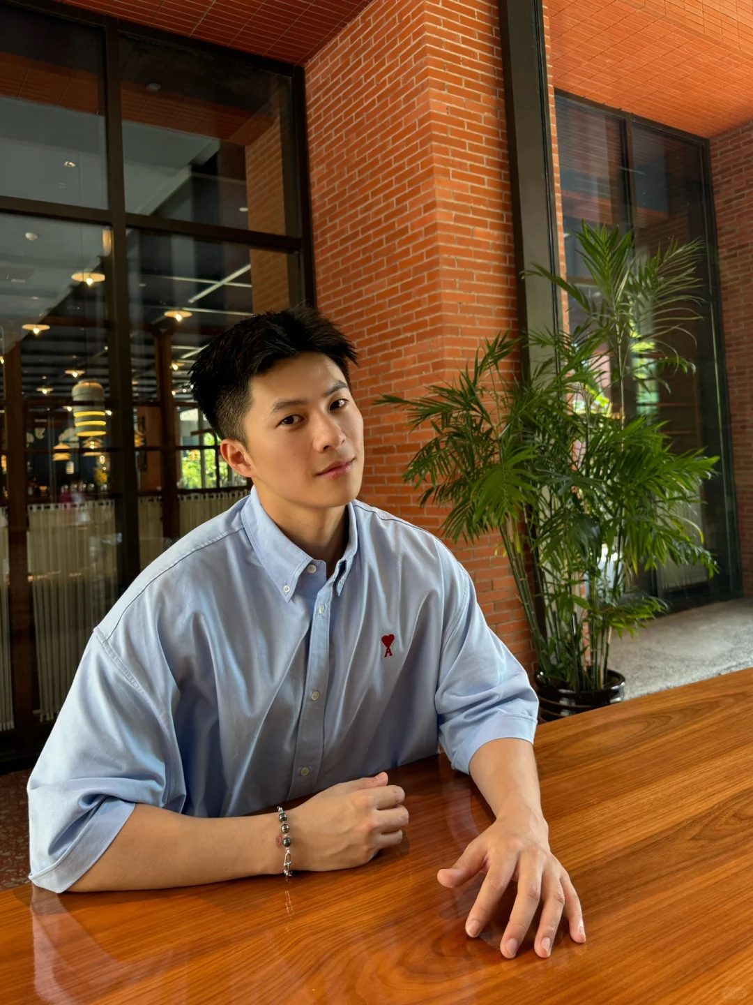 退伍小哥哥清爽短发脂包肌，帅到让人沦陷