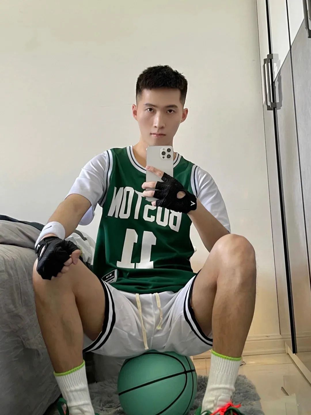 来自东北的运动小哥岔腿真好看！