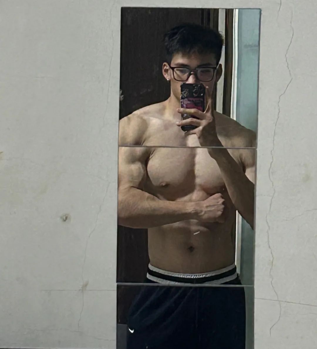 凸凸小山丘，这粗壮能干翻全场