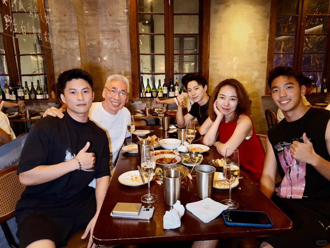 退伍小哥哥清爽短发脂包肌，帅到让人沦陷