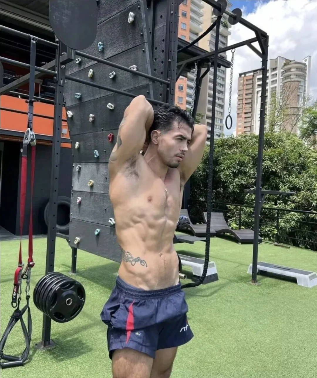 灰裤子，大实力藏不住！