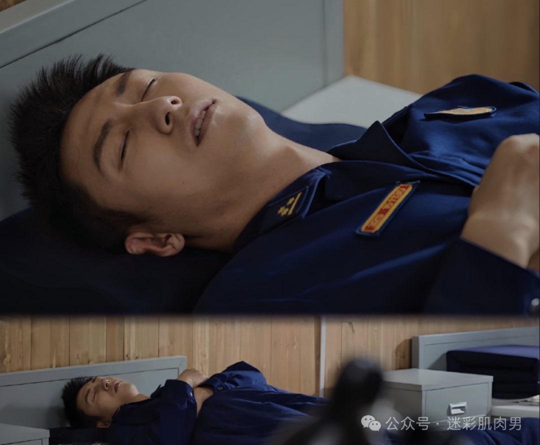 黄景瑜穿西裤大长腿也太凸啦？视频也太好看了！！