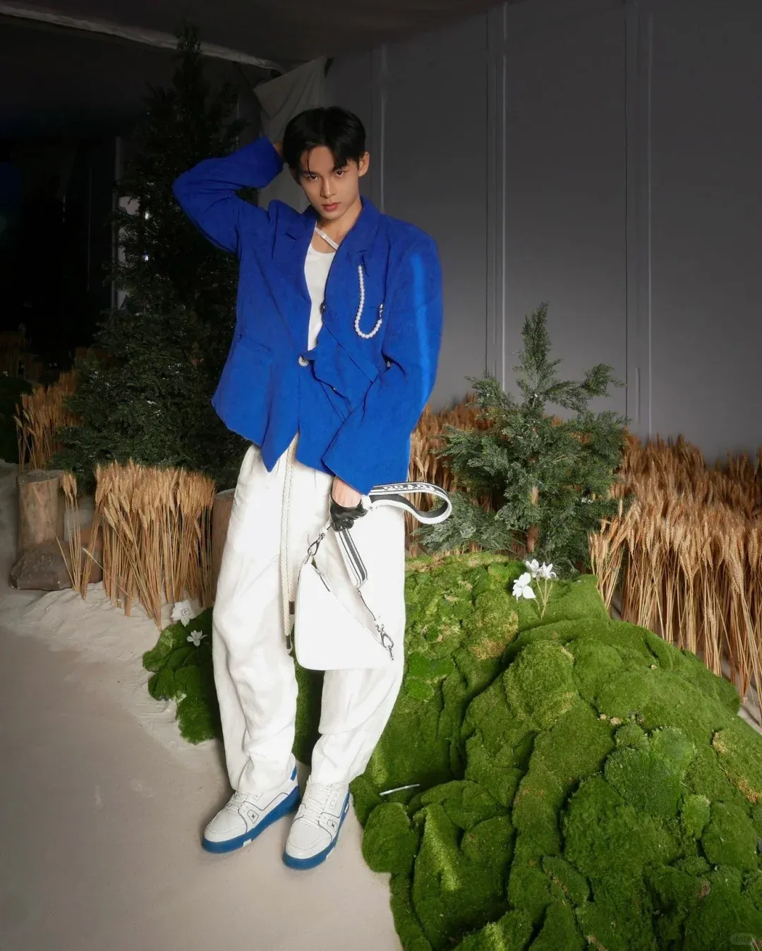 鲜肉时尚网红，草食系运动型男