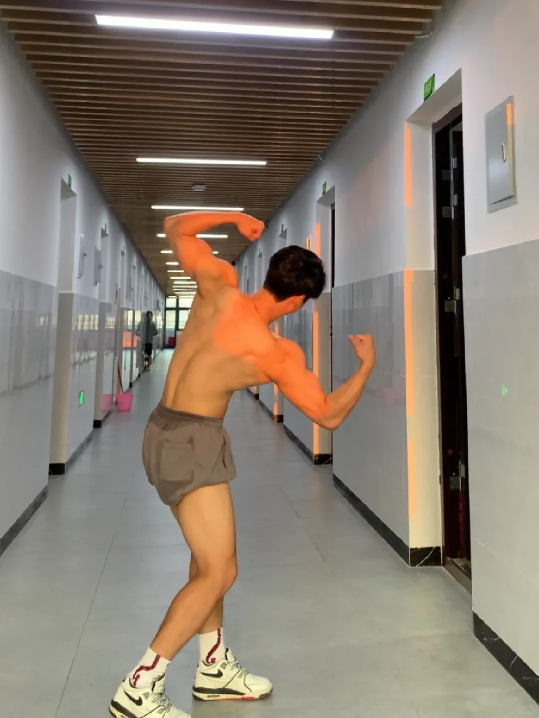 江西肌肉男大，阳光帅气