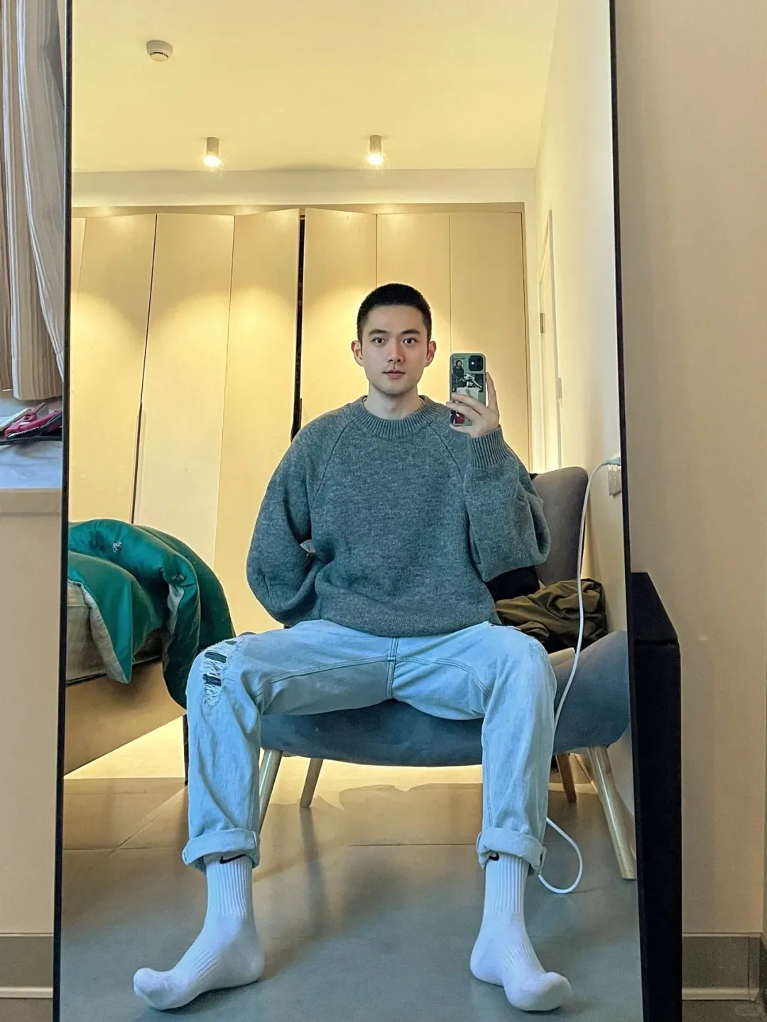 阳光正装小哥哥！腹肌有多惊艳