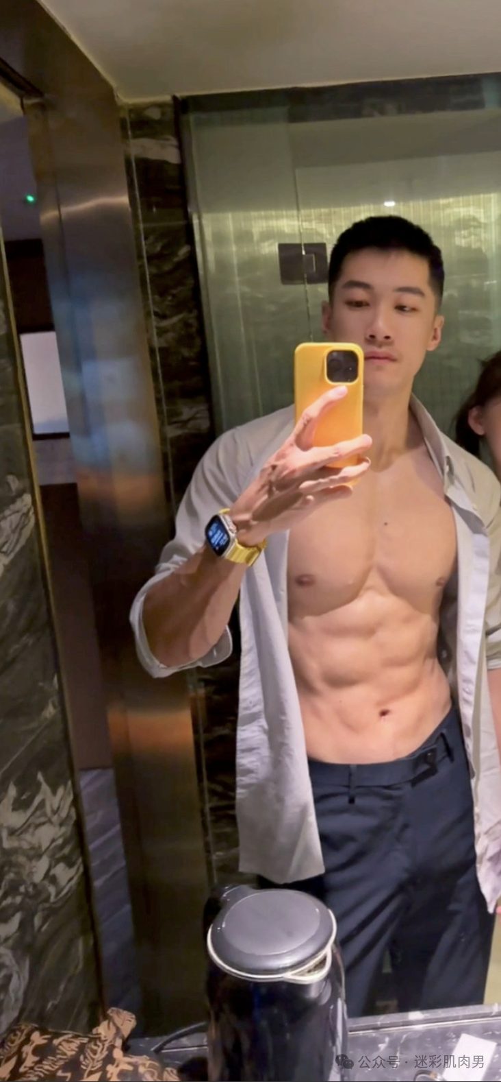 臭大力力新视频被翻出来啦。天呐让人不淡定了！！