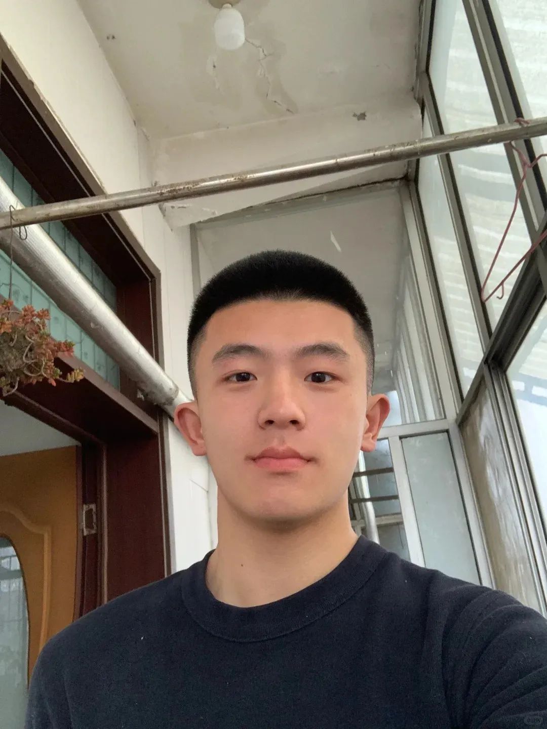 丑帅还是小帅？黑皮寸头山东体育生 | 网红帅哥