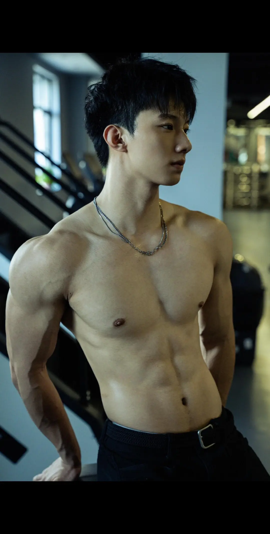 江西肌肉男大，阳光帅气