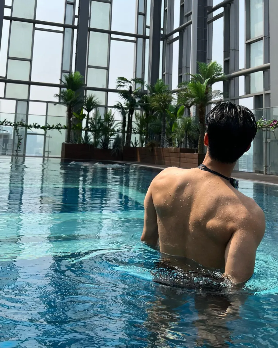 真不把粉丝当外人！韩国演员拍照角度，未免太暧昧了~
